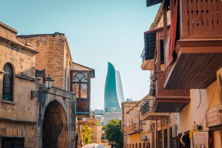 BAKU DMC