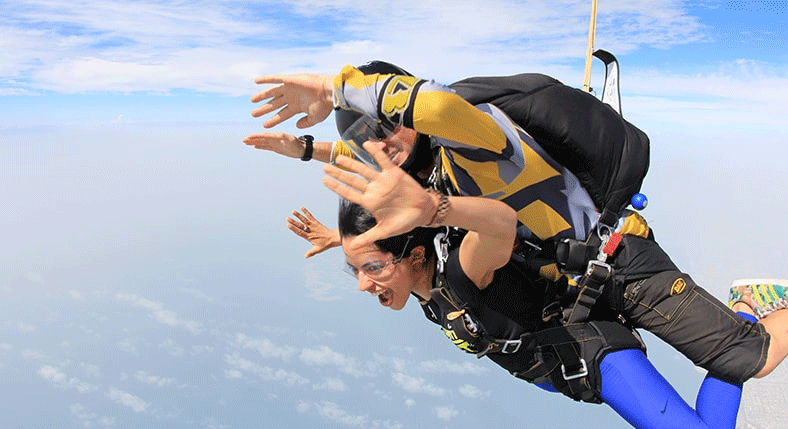 Dubai Skydiving Tour Packages